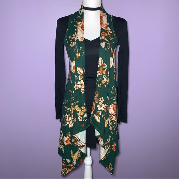 Boutique Green Floral Draped Vest - Picture 1 of 6
